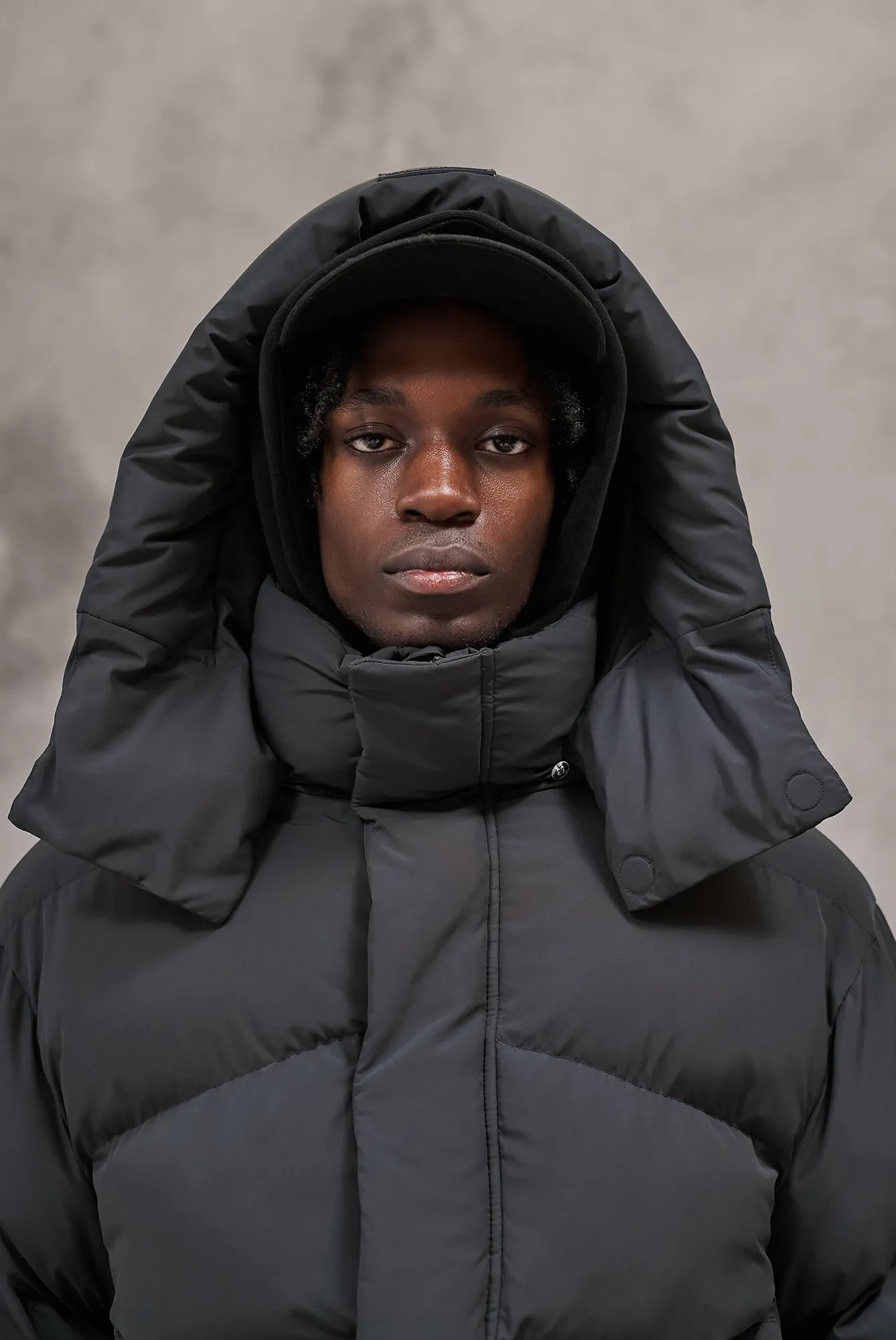 PUFFER COAT - BLACK